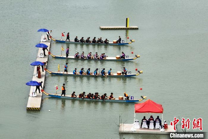 2024长三角中心城市首届大学生龙舟赛在安徽肥西
