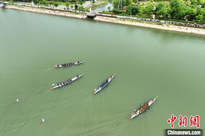 2024长三角中心城市首届大学生龙舟赛在安徽肥西