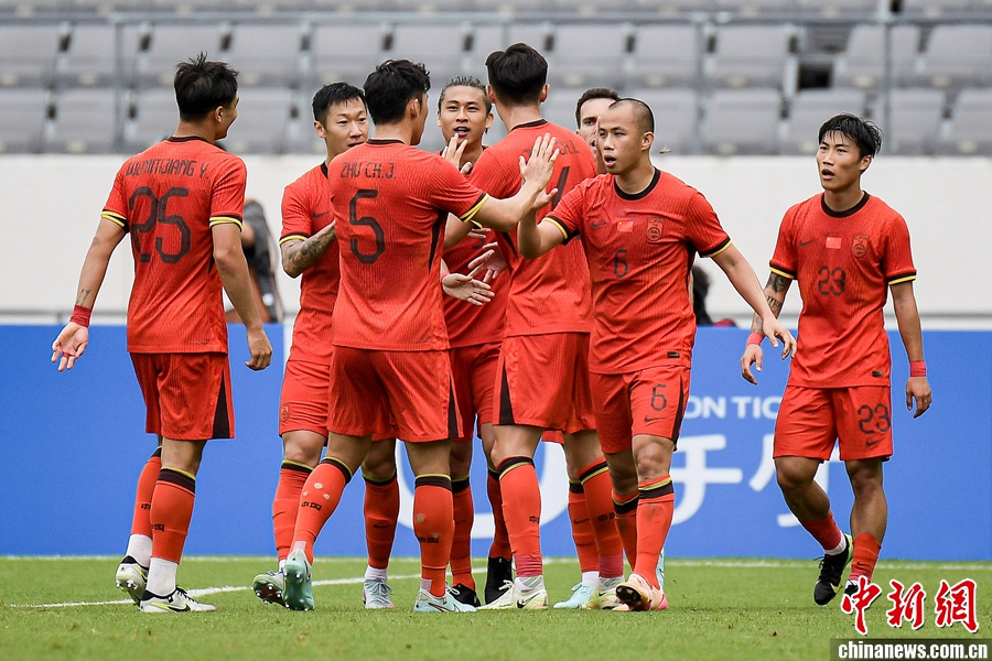东亚杯收官之战：中国男足以一胜两负排名小组