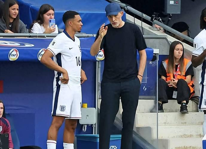 图赫尔排挤阿诺德？莱因克尔炮轰战术安排引发