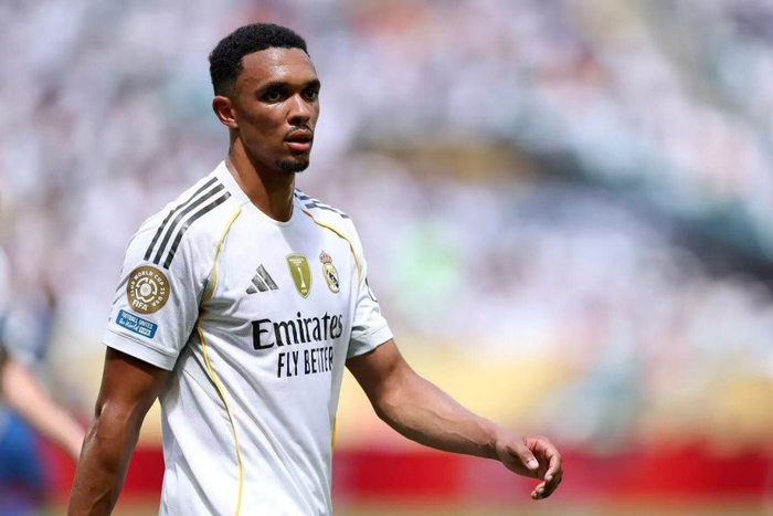 图赫尔排挤阿诺德？莱因克尔炮轰战术安排引发