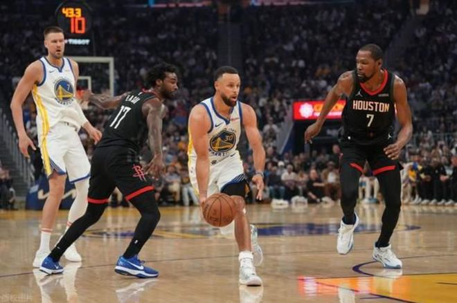 库里复出对阵杜兰特 火箭险胜勇士豪取6连胜