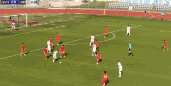 U15国足首战告负周海滨执教首秀遇挑战